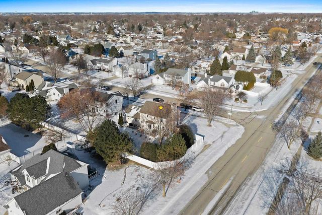 1764 O HEARN LANE, De Pere, WI 54115