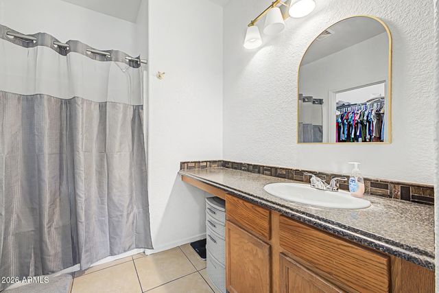 1205 E CHAMBERS Street, Phoenix, AZ 85040