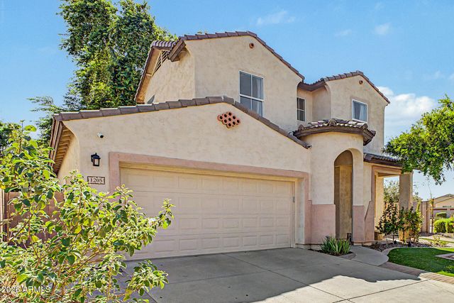 1205 E CHAMBERS Street, Phoenix, AZ 85040