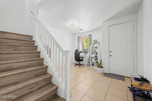 1205 E CHAMBERS Street, Phoenix, AZ 85040
