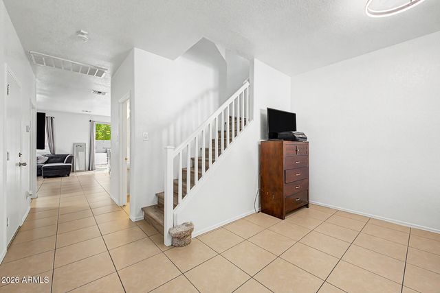 1205 E CHAMBERS Street, Phoenix, AZ 85040