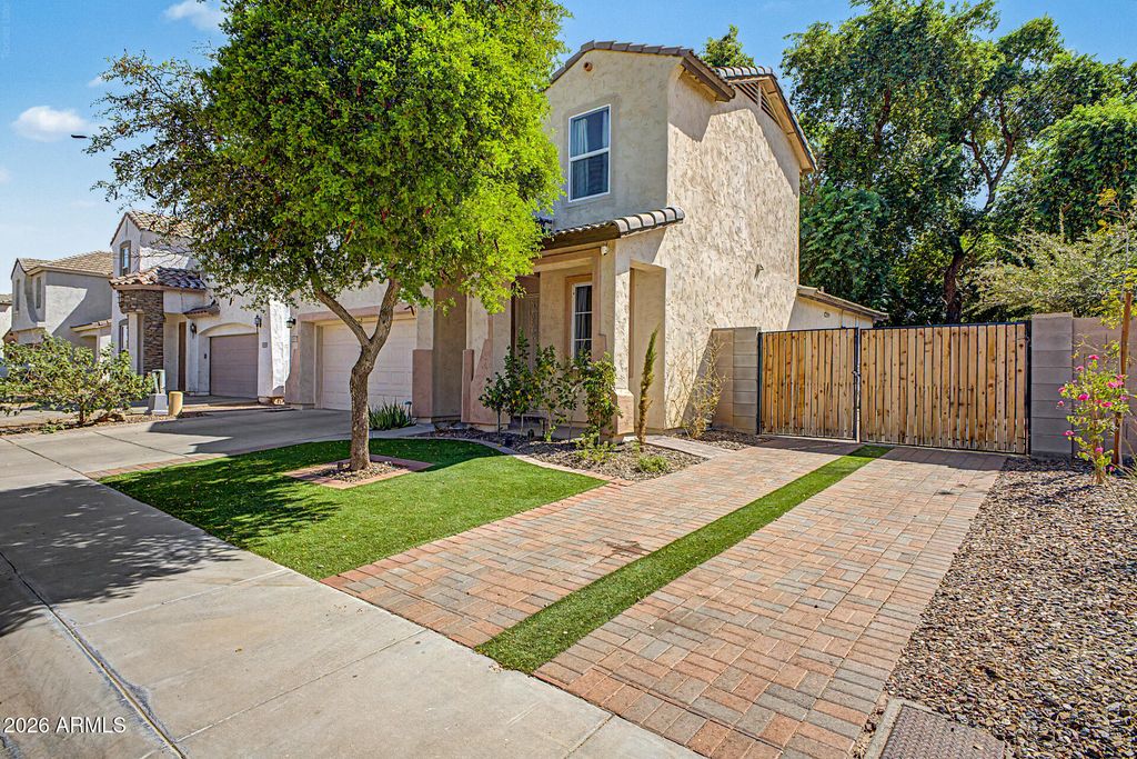 1205 E CHAMBERS Street, Phoenix, AZ 85040 — photo 5