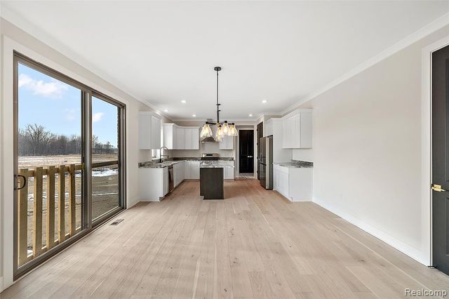 49928 Jean Drive, Macomb, MI 48044