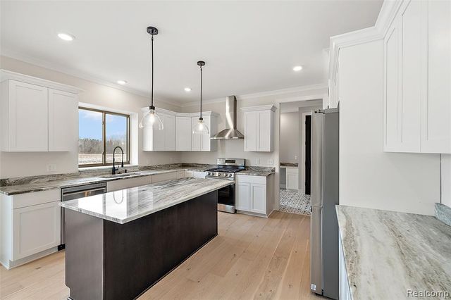 49928 Jean Drive, Macomb, MI 48044