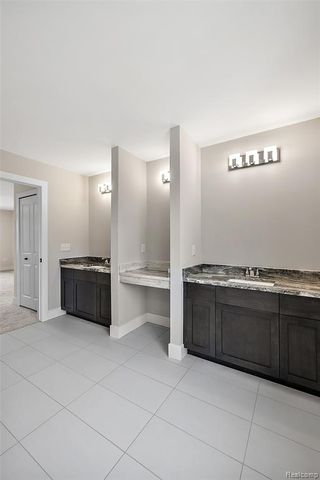 49928 Jean Drive, Macomb, MI 48044