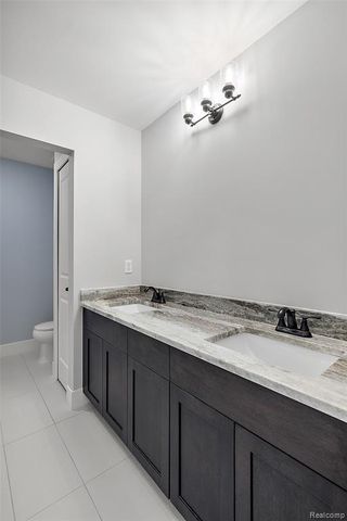 49928 Jean Drive, Macomb, MI 48044