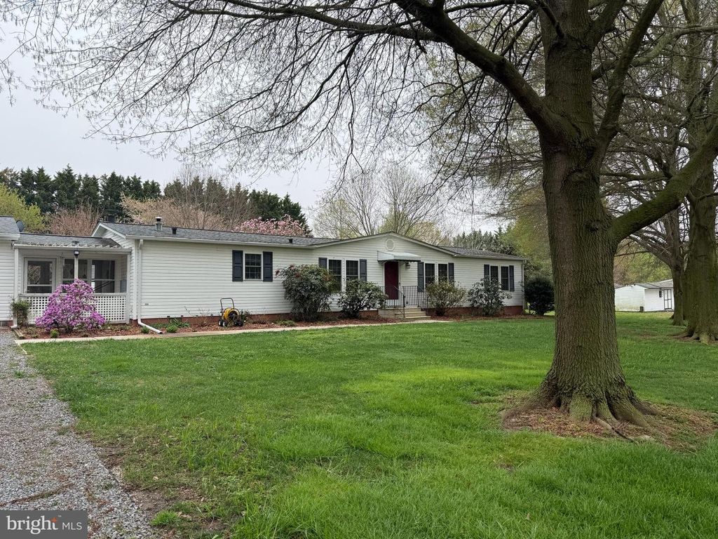 Image 1 of property listing at 6531 CABIN RIDGE RD, Hurlock, MD 21643