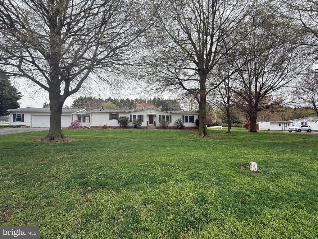 Image 3 of property listing at 6531 CABIN RIDGE RD, Hurlock, MD 21643