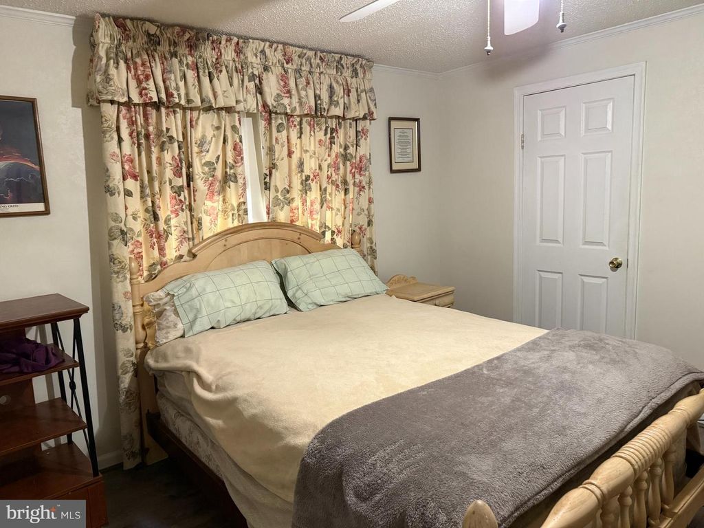 Image 6 of property listing at 6531 CABIN RIDGE RD, Hurlock, MD 21643