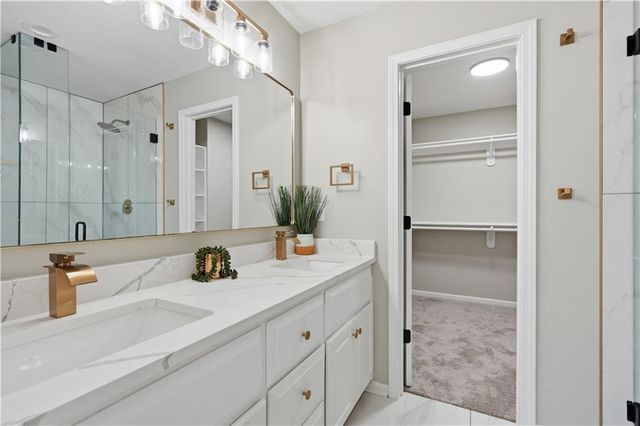 1705 SE Piccadilly Street, Blue Springs, MO 64014
