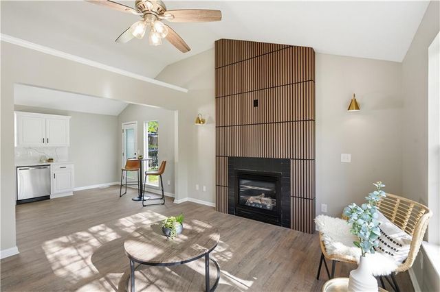 1705 SE Piccadilly Street, Blue Springs, MO 64014