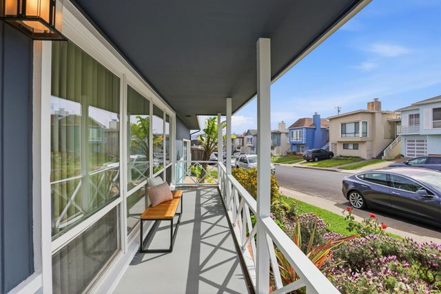 98 Creston Avenue, Daly City, CA 94015