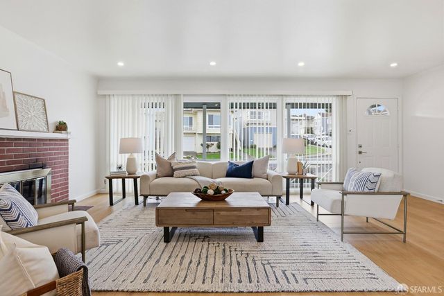 98 Creston Avenue, Daly City, CA 94015