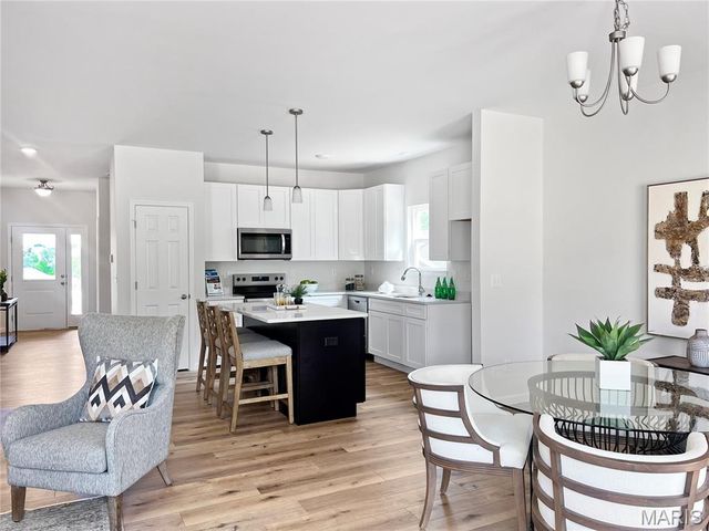 49 Back Court 49 STB, Washington, MO 63090