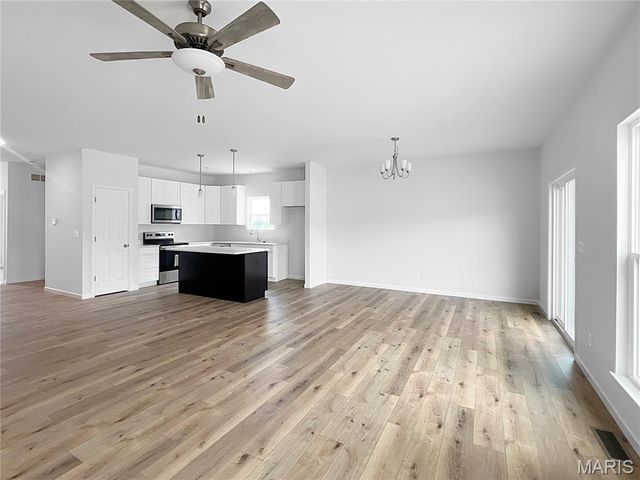 49 Back Court 49 STB, Washington, MO 63090