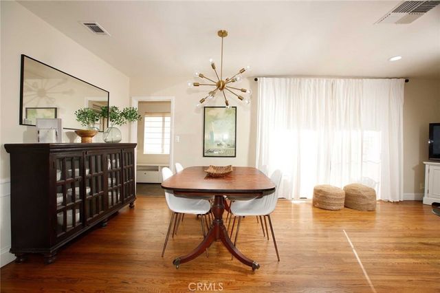 12762 Willard Street, North Hollywood, CA 91605