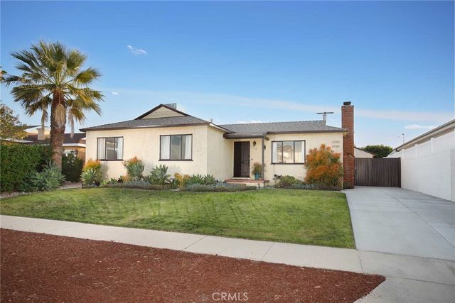 12762 Willard Street, North Hollywood, CA 91605