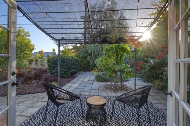 12762 Willard Street, North Hollywood, CA 91605