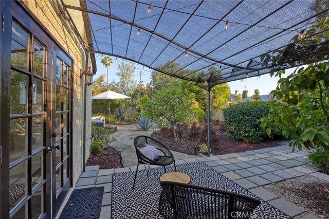 12762 Willard Street, North Hollywood, CA 91605