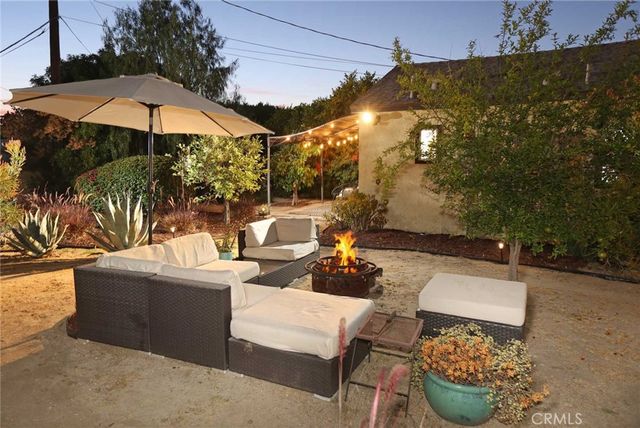 12762 Willard Street, North Hollywood, CA 91605