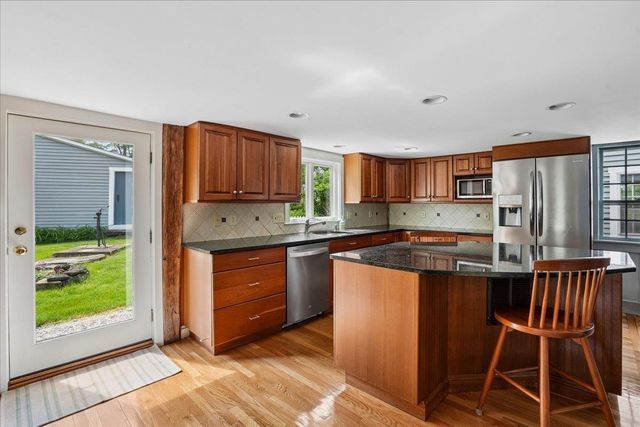 245-247 Danville Road, Fremont, NH 03044