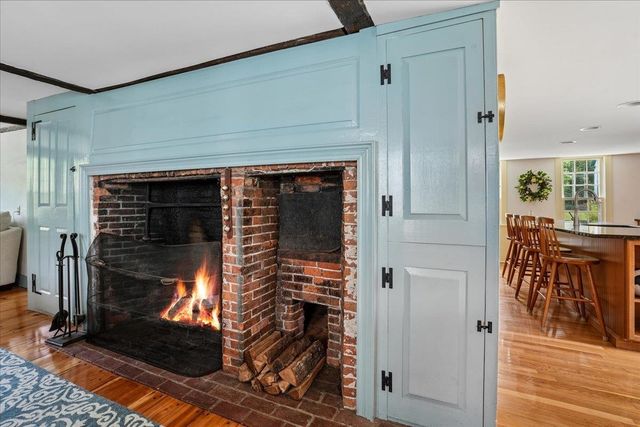 245-247 Danville Road, Fremont, NH 03044
