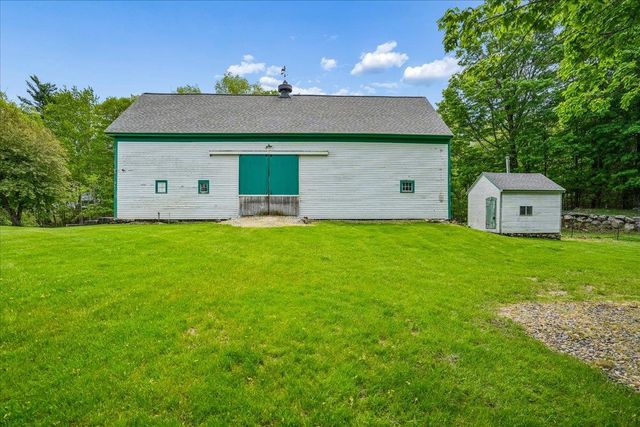 245-247 Danville Road, Fremont, NH 03044