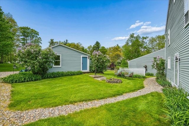 245-247 Danville Road, Fremont, NH 03044