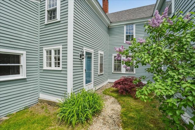245-247 Danville Road, Fremont, NH 03044