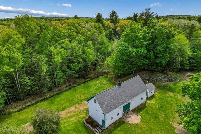 245-247 Danville Road, Fremont, NH 03044