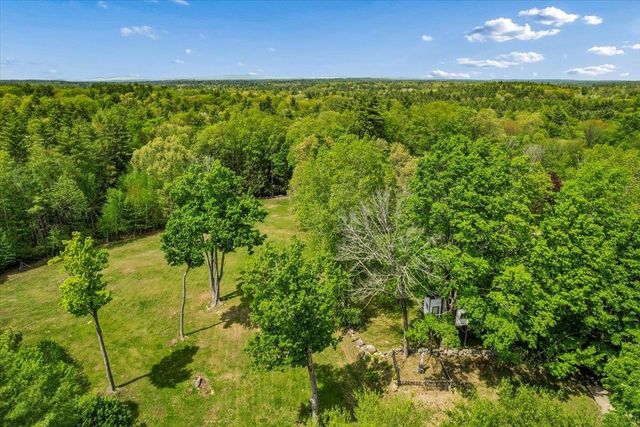 245-247 Danville Road, Fremont, NH 03044
