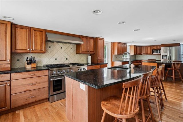 245-247 Danville Road, Fremont, NH 03044