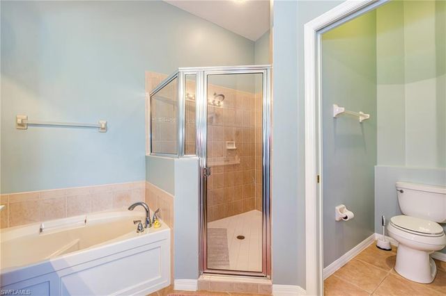 6894 Sterling Greens CT 201, Naples, FL 34104