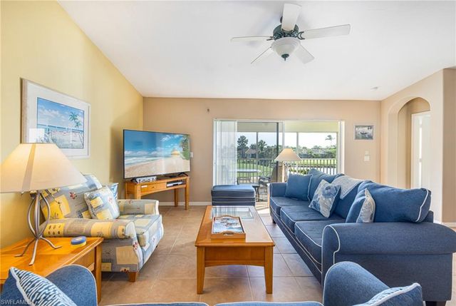 6894 Sterling Greens CT 201, Naples, FL 34104