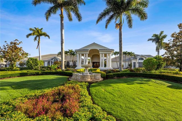 6894 Sterling Greens CT 201, Naples, FL 34104