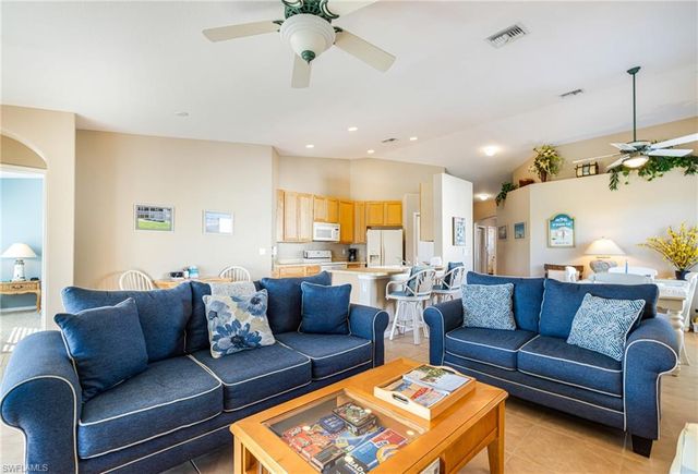 6894 Sterling Greens CT 201, Naples, FL 34104