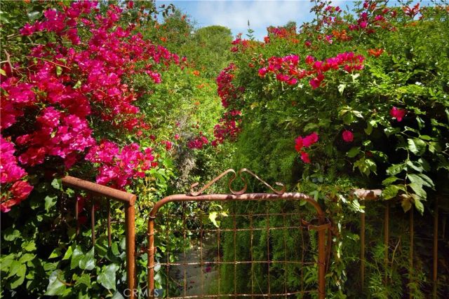 262 Morning Canyon Road, Corona Del Mar, CA 92625