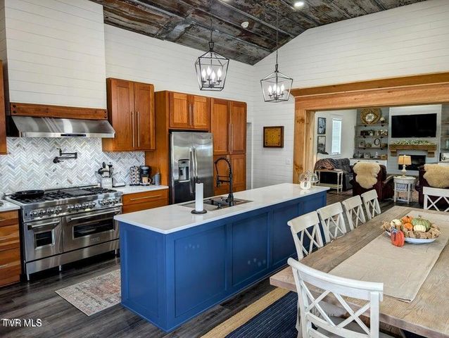 780 Bright Hope Road, Greeneville, TN 37743