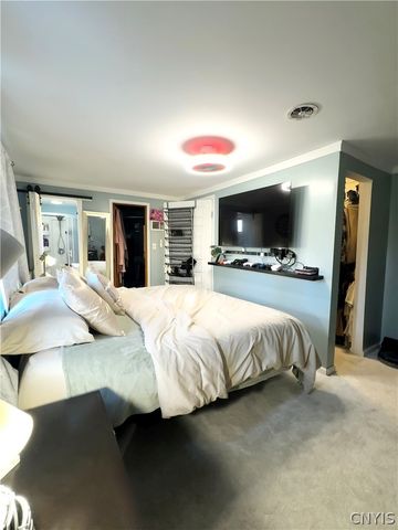 4 Theresa Court, Utica, NY 13502