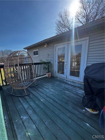 4 Theresa Court, Utica, NY 13502