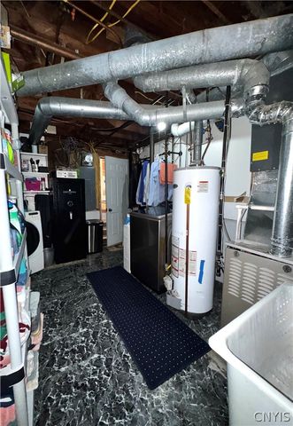 4 Theresa Court, Utica, NY 13502