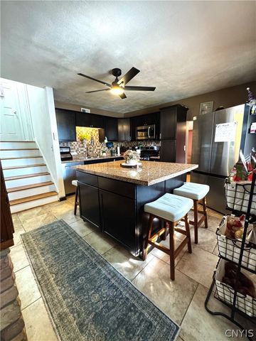 4 Theresa Court, Utica, NY 13502