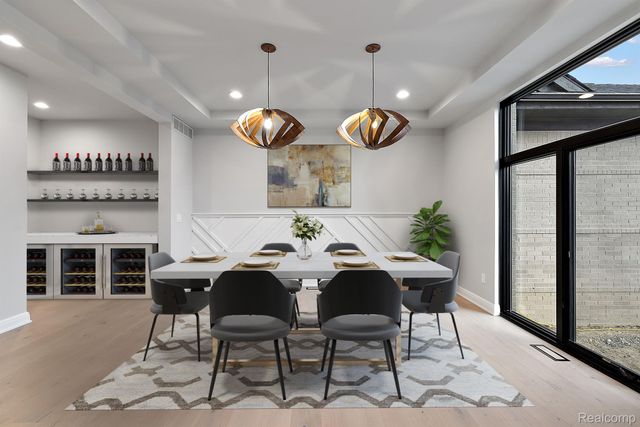 1792 Vista Drive, Oakland Charter Township, MI 48363