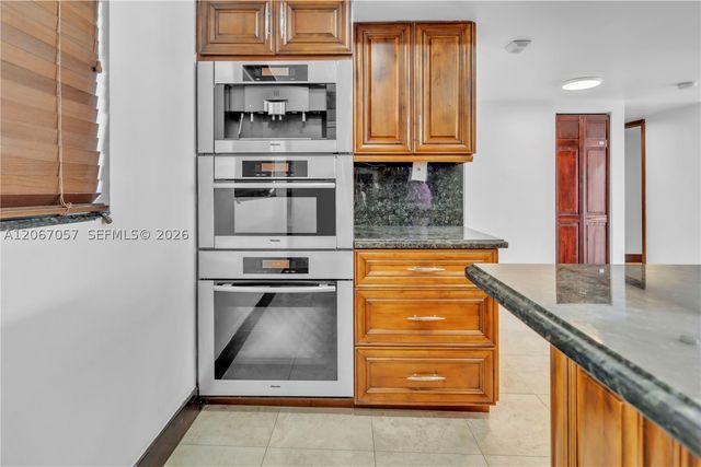 4000 NE 168th St PH1A, North Miami Beach, FL 33160