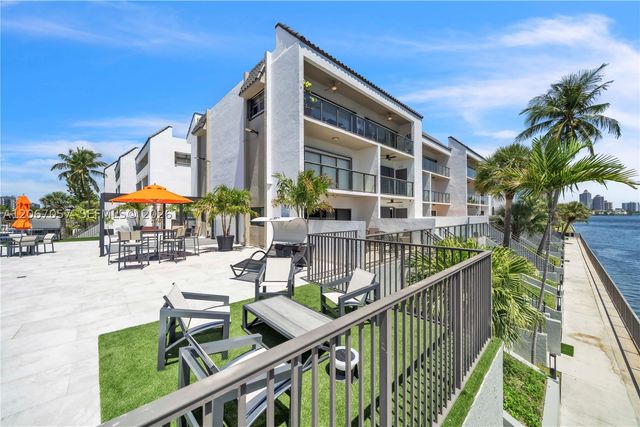 4000 NE 168th St PH1A, North Miami Beach, FL 33160