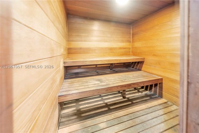 4000 NE 168th St PH1A, North Miami Beach, FL 33160