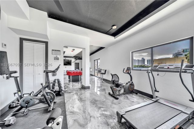 4000 NE 168th St PH1A, North Miami Beach, FL 33160