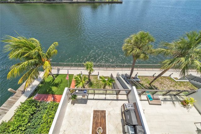 4000 NE 168th St PH1A, North Miami Beach, FL 33160