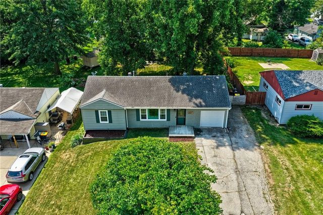 4617 NE 47th Street, Kansas City, MO 64117