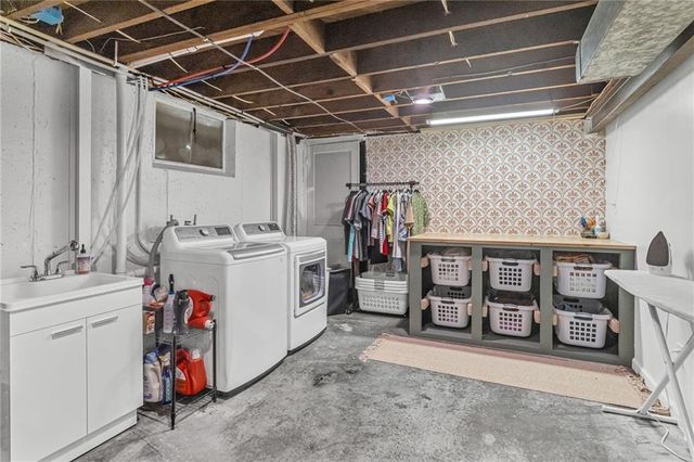 4617 NE 47th Street, Kansas City, MO 64117